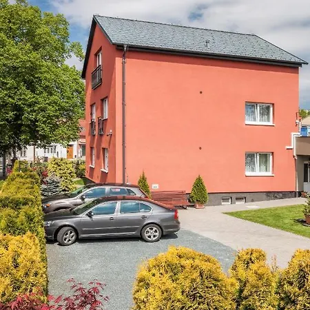 Elendris - U Kostela 3* Brno